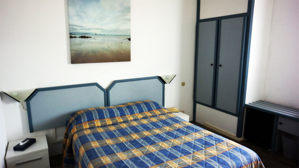 Hotel Atlantide Biscarrosse Exterior photo